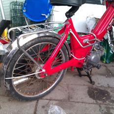 Puch Maxi s solgt