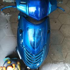 Aprilia Sonic (Solgt)