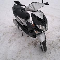 Peugeot Speedfight 2 