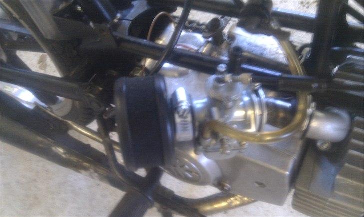 Kreidler 1,2 - 2 gears (solgt) - tun karburator og filter (: billede 4