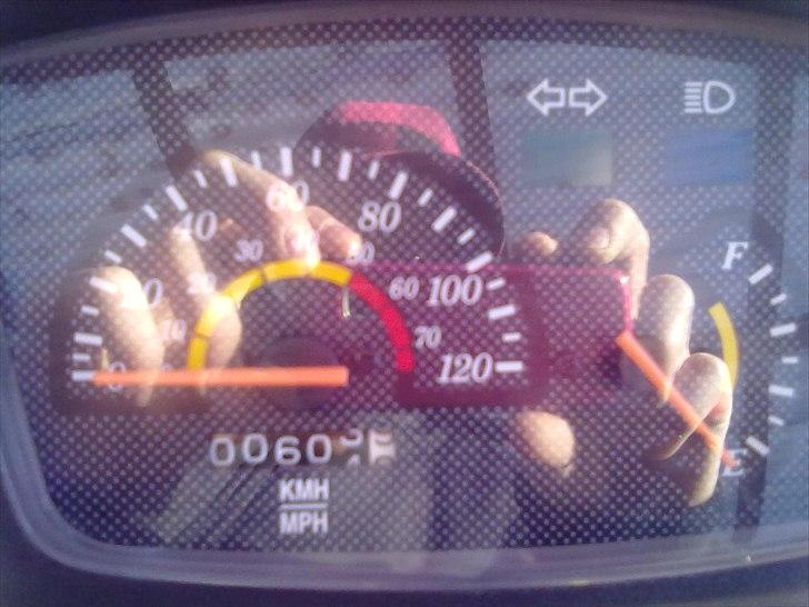 Yamaha easy 100 byttet billede 2