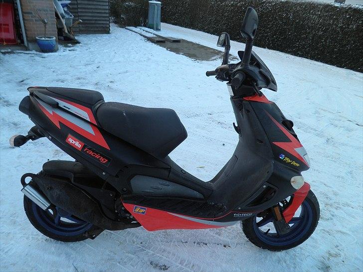 Aprilia Sr 50 Ditech 45 Scooter billede 3