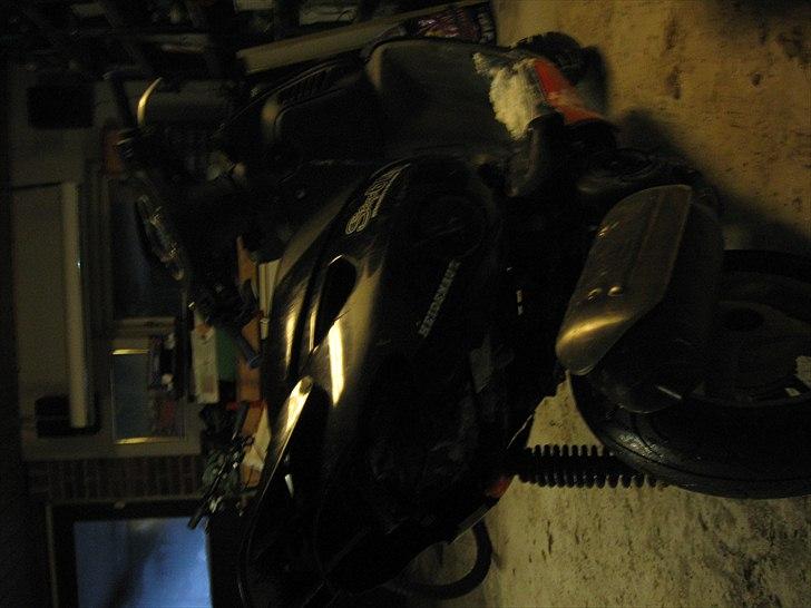 Aprilia sonic gp SOLGT billede 2