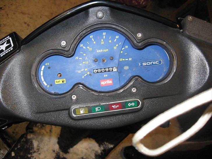 Aprilia sonic gp SOLGT billede 7