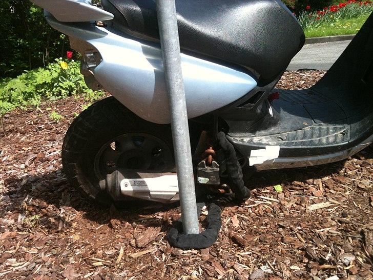 Yamaha BWS NG  Solgt - som den står nu og er til salg ! skriv for pris :P billede 14