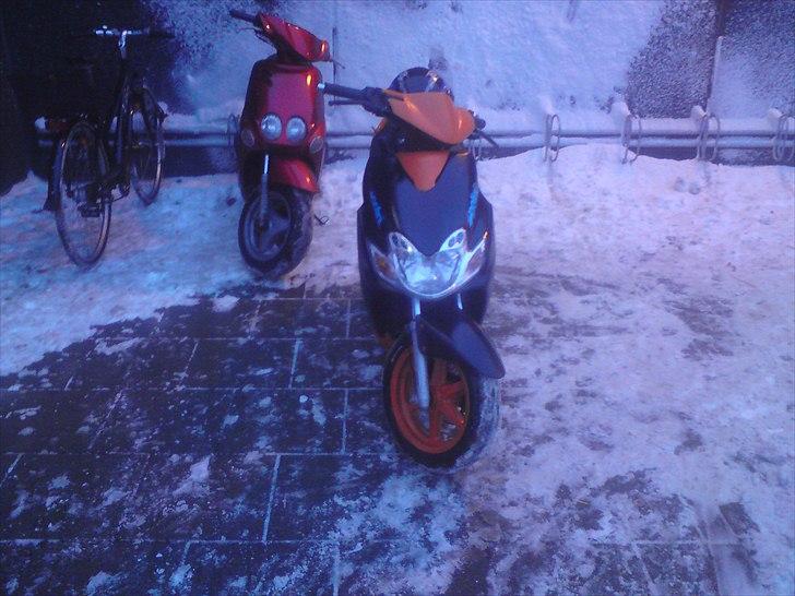 Yamaha jog r billede 1