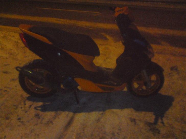 Yamaha jog r billede 3