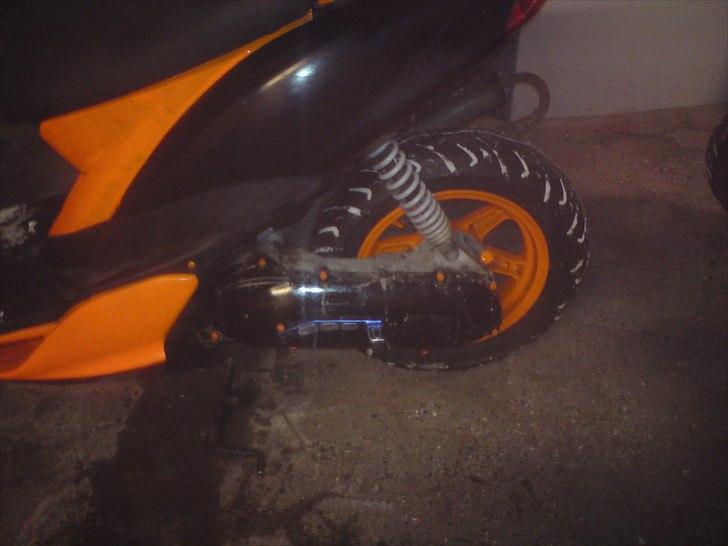 Yamaha jog r billede 6