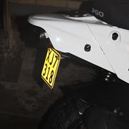 PGO PGO Hot 50 Special . Total skadet ):