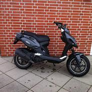 PGO Pmx Naked [Carbon] STJÅLET