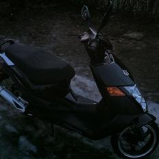 Keeway Flash ( Apple ) 