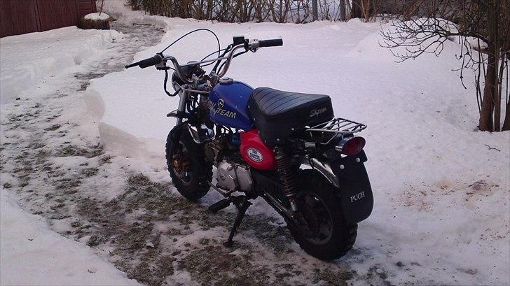 Skyteam Monkey Z 50 J - 2010 billede 18