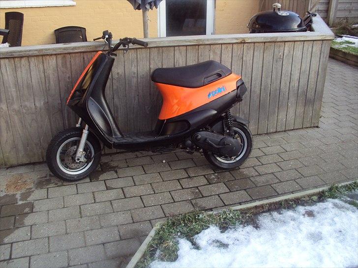Piaggio ZIP  SOLGT - Ser sku fin ud ;) billede 4