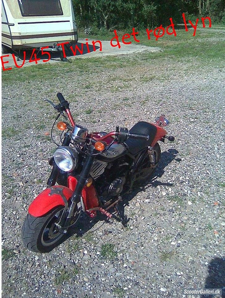 EU45 Twin bytte [Tidl. scooter] billede 1