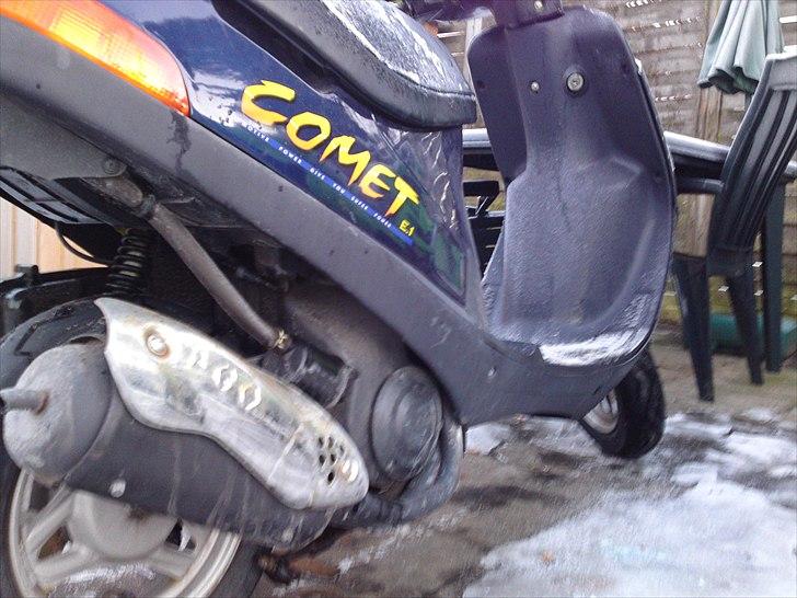 PGO comet billede 3