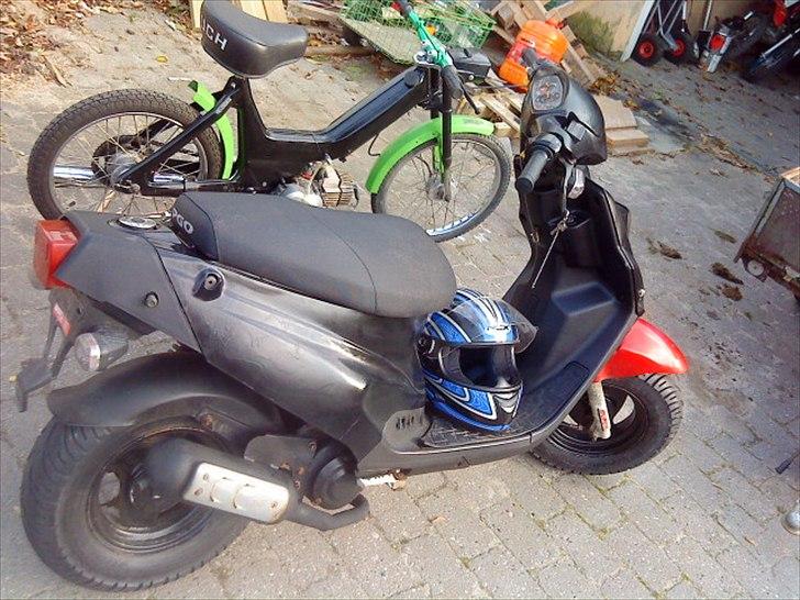 PGO hot 50 billede 1