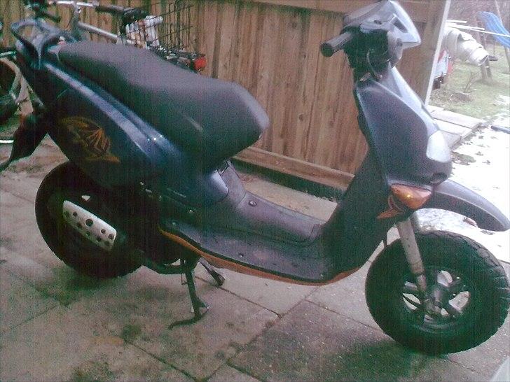 Aprilia rally (solgt) billede 6