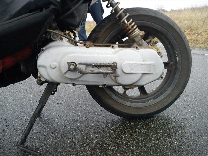 Yamaha Aerox ( SOLGT )  billede 6