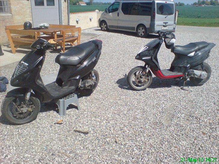 Piaggio Nrg Mc3 AC "BYTTET" - Sådan så den ud da jeg fik den ( til højre) billede 13