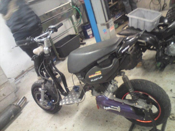 Aprilia sonrox PataNegrabyttet billede 5