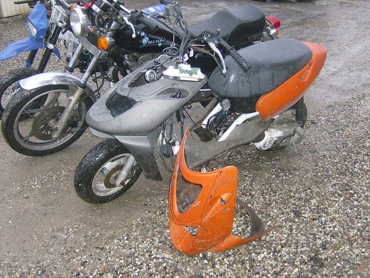 Aprilia sonic lc [Tidl. scooter] billede 4