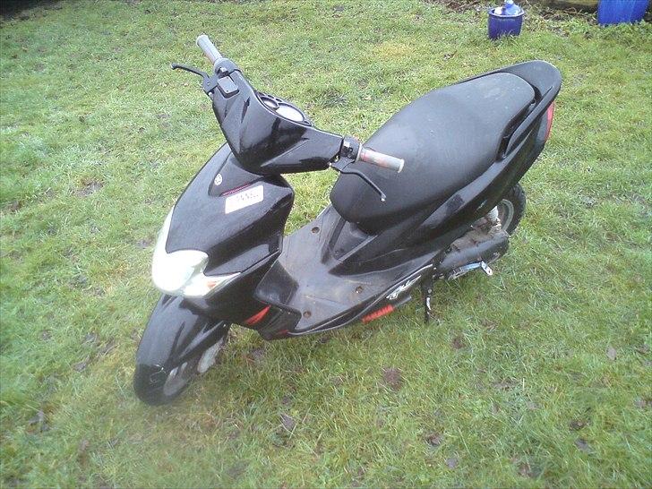 Yamaha jog r solgt  billede 7