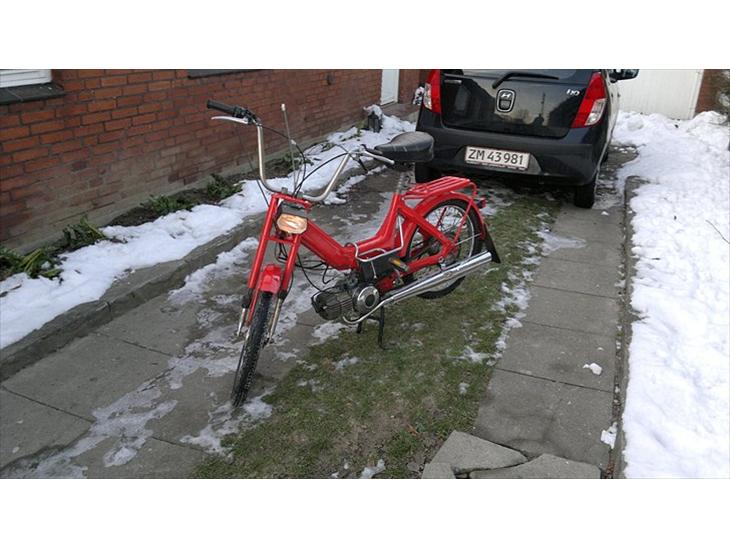 {{currentPhoto.altText}} billede {{currentPhoto.number}}