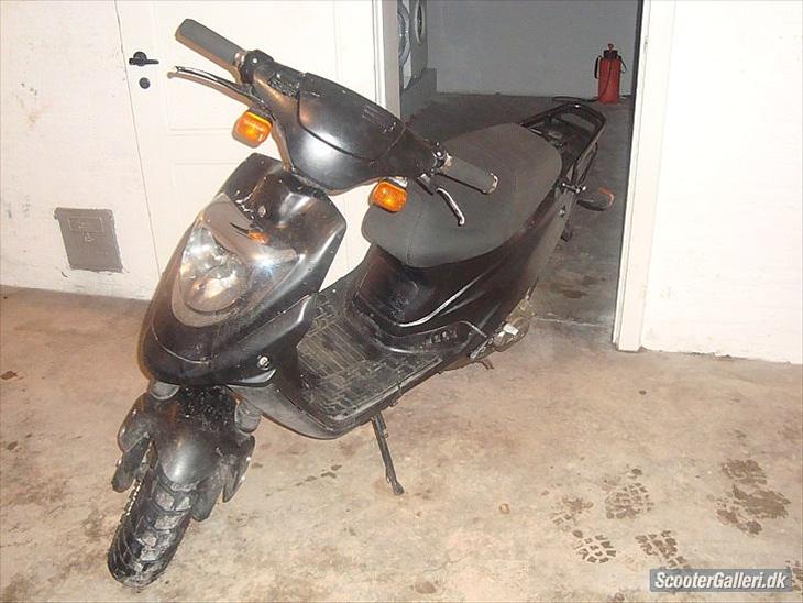 {{currentPhoto.altText}} billede {{currentPhoto.number}}