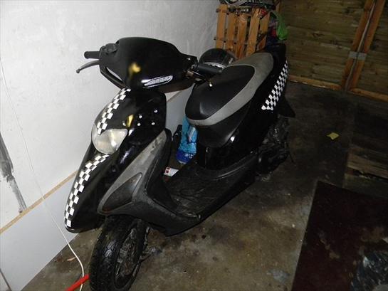 {{currentPhoto.altText}} billede {{currentPhoto.number}}