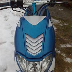 Kymco super 9 (STJÅLET)