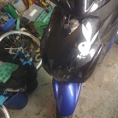 Yamaha jog r PATA NEGRA