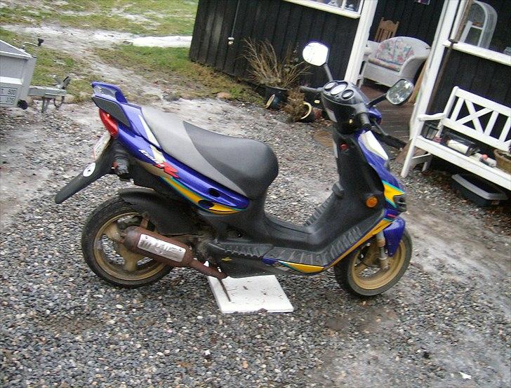 Suzuki katana billede 6