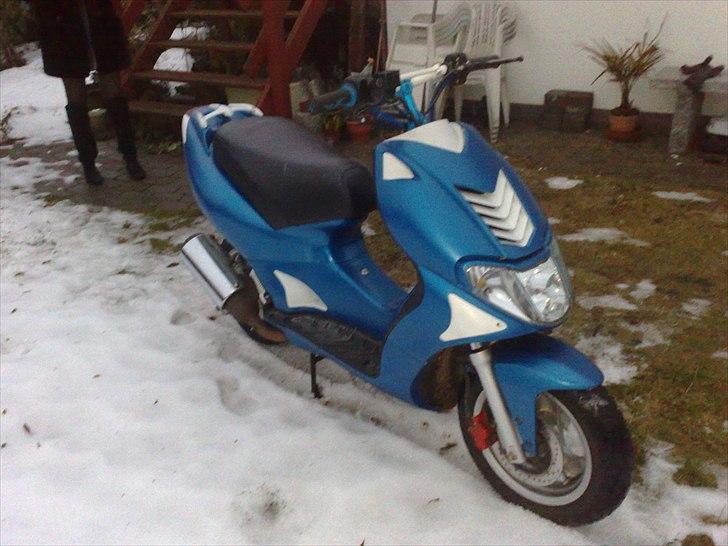 Kymco super 9 (STJÅLET) billede 2