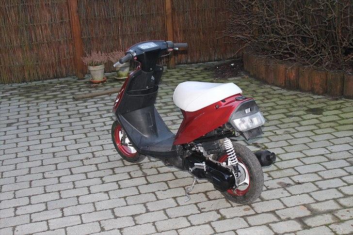 Yamaha Jog SOLGT billede 4