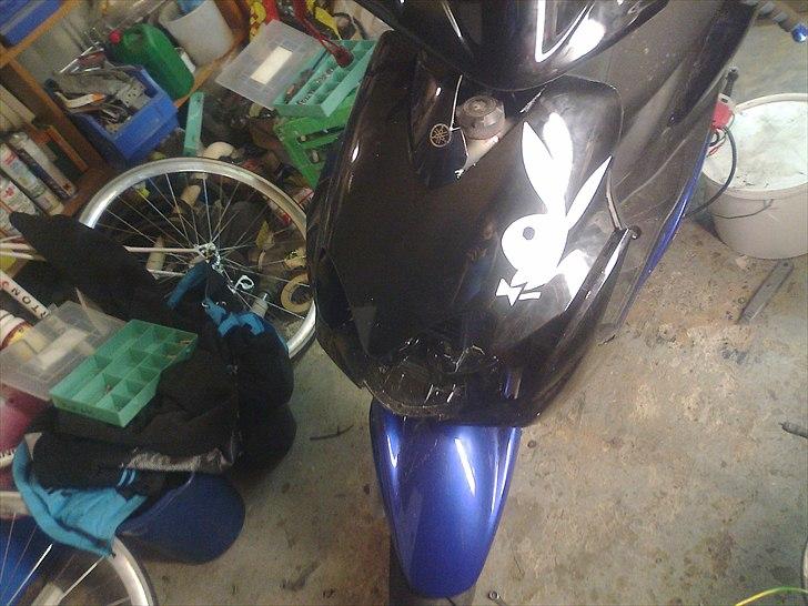 Yamaha jog r PATA NEGRA billede 1