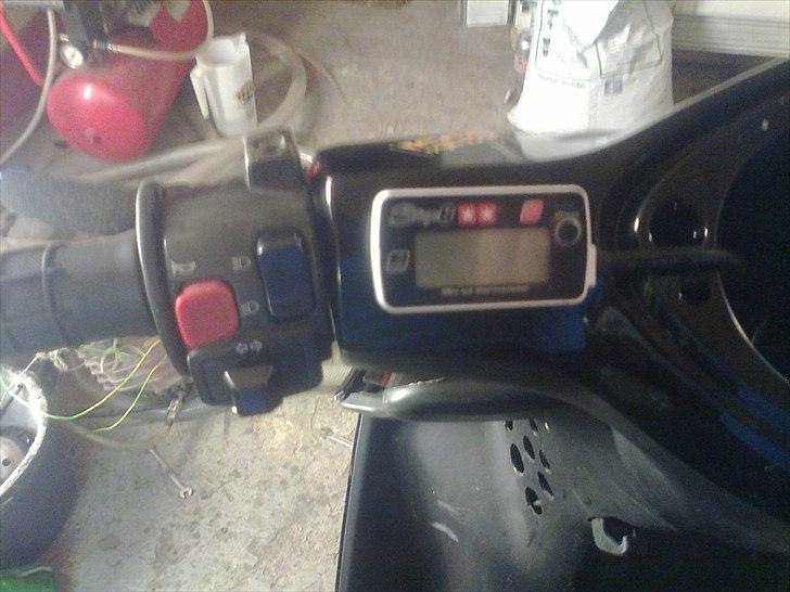 Yamaha jog r PATA NEGRA billede 3