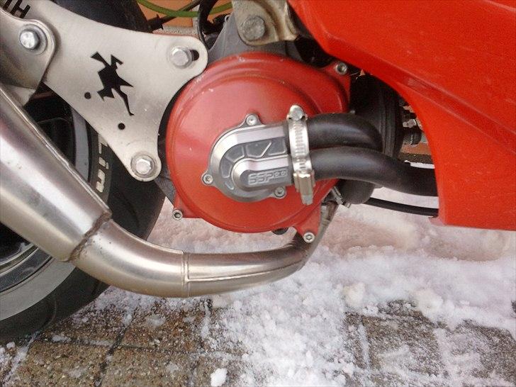 Yamaha Aerox (Ferrari red) Solgt billede 8