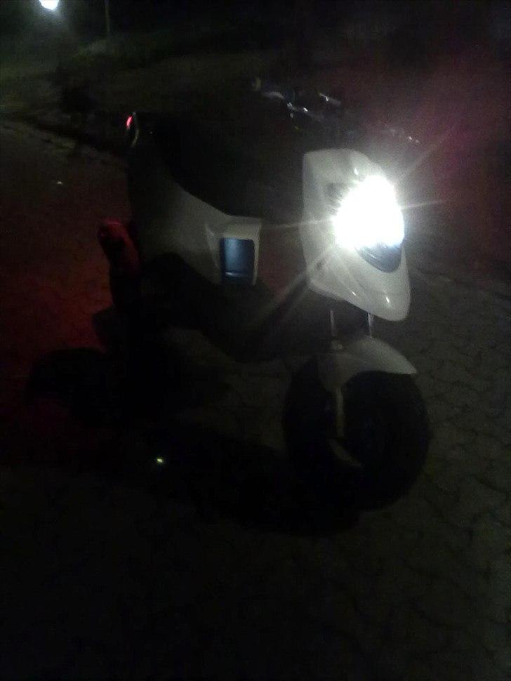 PGO Hot 50 - SOLGT billede 9