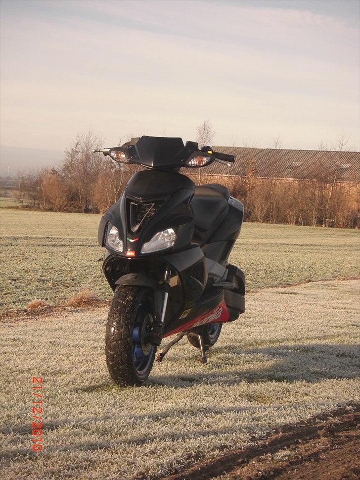 Aprilia SR50 New Factory R billede 3