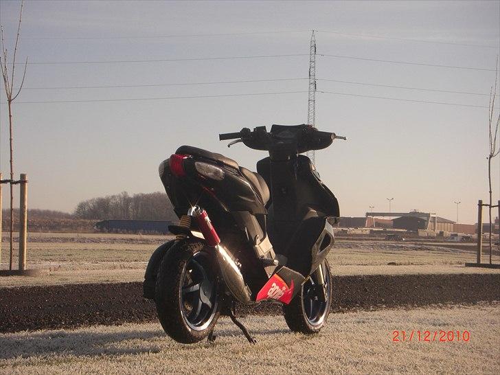 Aprilia SR50 New Factory R billede 6