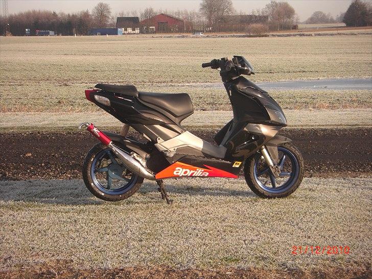 Aprilia SR50 New Factory R billede 7