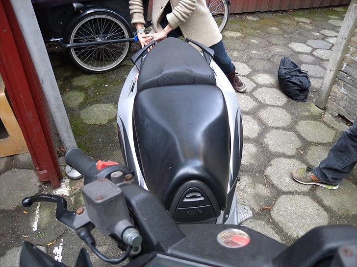 Aprilia sr 50 factory billede 6