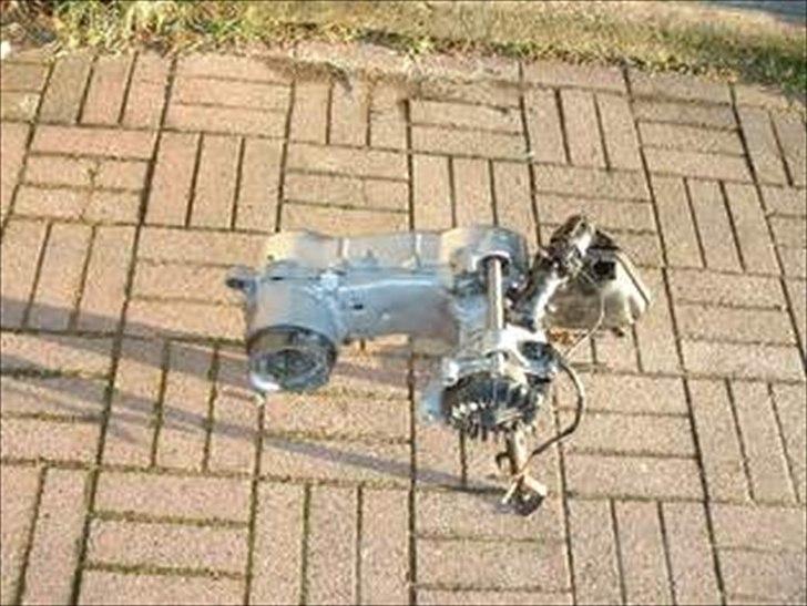 Aprilia Sonic Byttet til bil billede 15