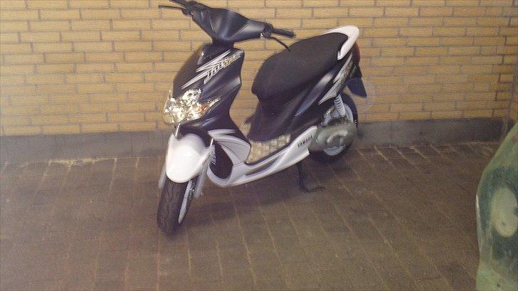 Yamaha jog r  billede 2