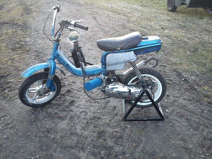 Aprilia fz/sr 50 LC solgt billede 4