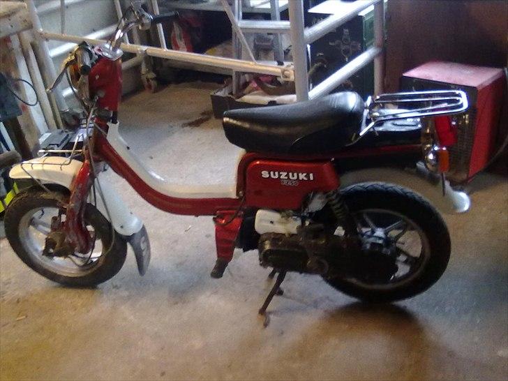 Suzuki FZ 50 (solgt) billede 1