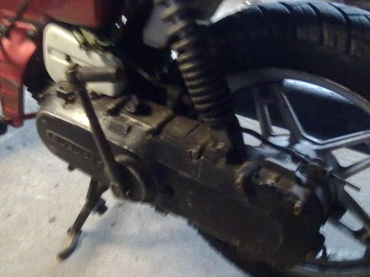 Suzuki FZ 50 (solgt) billede 5