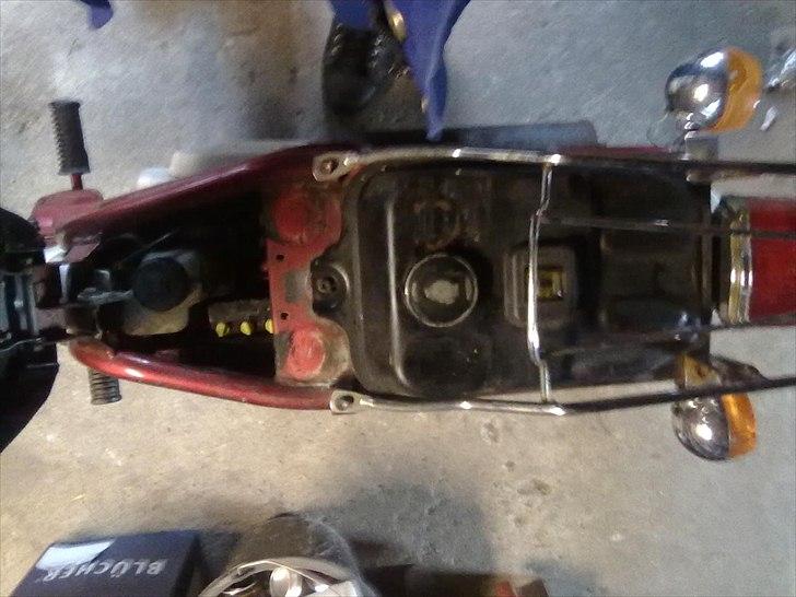 Suzuki FZ 50 (solgt) billede 7