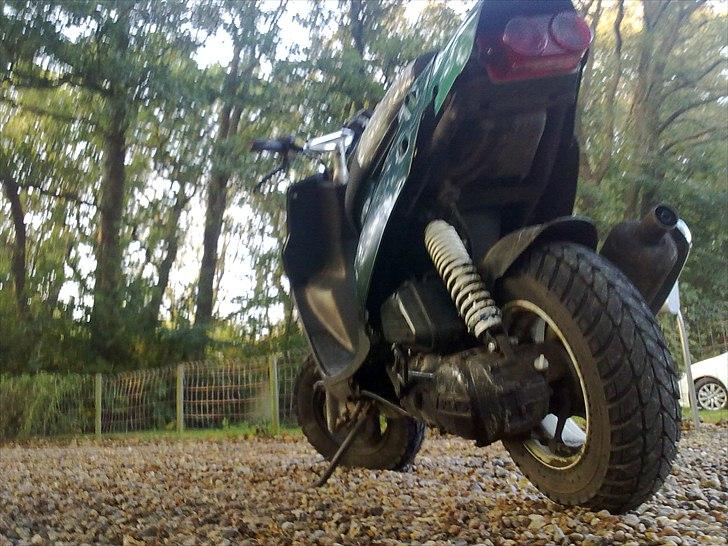 PGO **Die Grünnes**  - Før en påkørsel, og forsøgt stjålet 2 gange, men påsat ny baglygte, og låsesæt billede 6