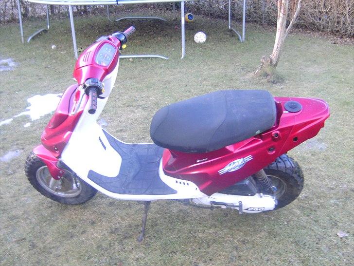 PGO hot 50 SOLGT  billede 2